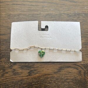 Urban Outfitters Green Heart Pendant Link Necklace